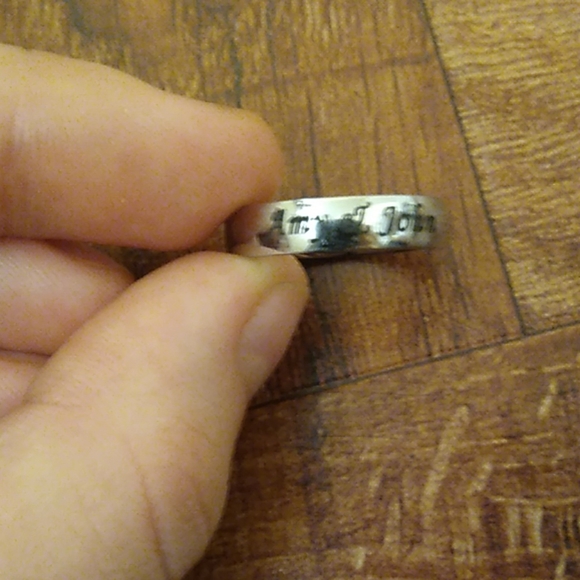 Ring - Picture 2 of 2